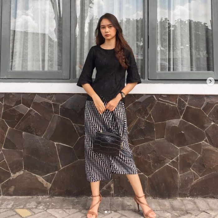 Yasinta Aurellia