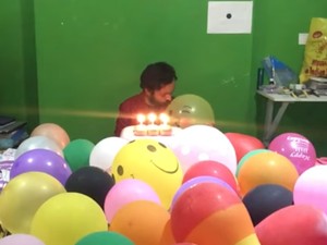 Viral Pria yang Mengaku Punya Hubungan Intim dengan Balon