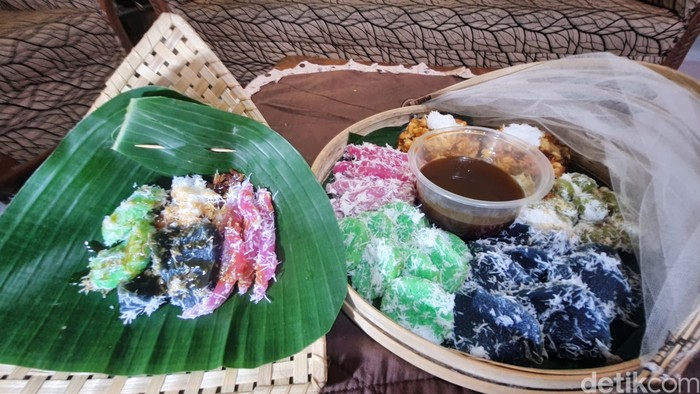 Aneka jajan pasar di Mojokerto