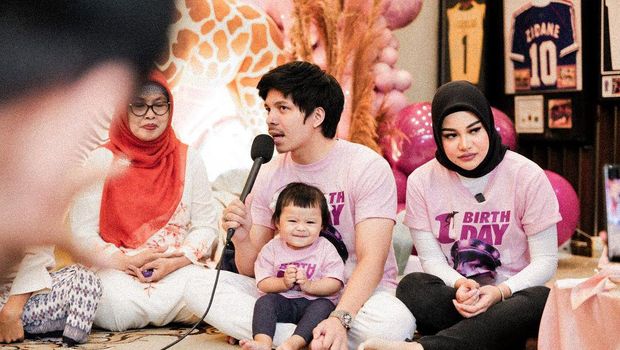 Ulang tahun pertama Atta Halilintar dan Aurel Hermansyah.