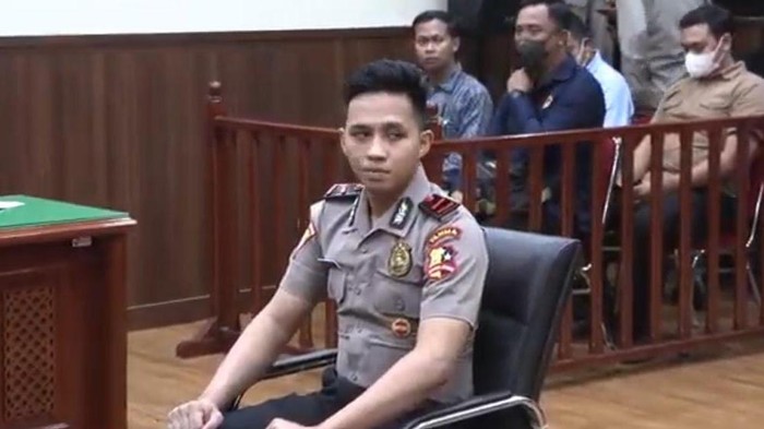 Bharada Richard Eliezer saat Sidang Etik Polri