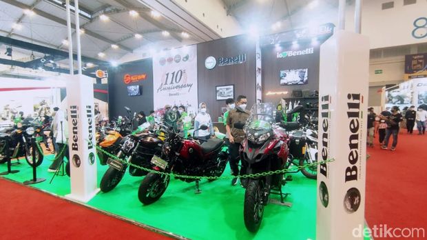 Booth Benelli.