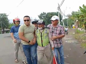 2 Tahun Kabur, Buronan Nyamar Jadi Pak Ogah di Mojokerto Ditangkap