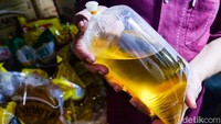 Harga tersebut di atas harga eceran tertinggi (HET) yang ditetapkan oleh pemerintah yaitu Rp 15.500/kg.