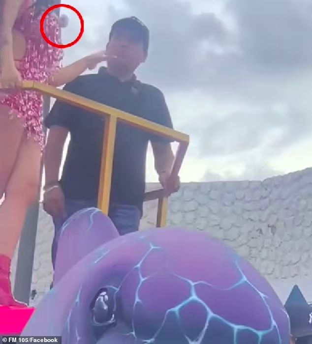 Karely Ruiz Karely Ruiz