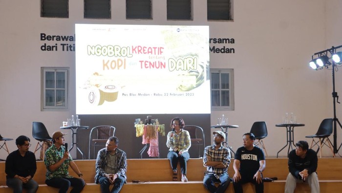 Kegiatan promosi Kopi Sidikalang dan Ulos Silahisabungan di Pos Blok Medan (Foto: Istimewa)
