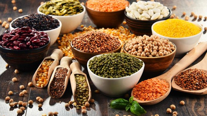 Hempaskan Kolesterol Jahat dengan Rutin Konsumsi 7 Makanan Enak Ini