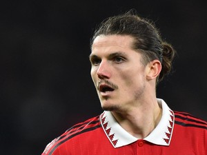 Liverpool Enggak Mau Rekrut Sabitzer nih?