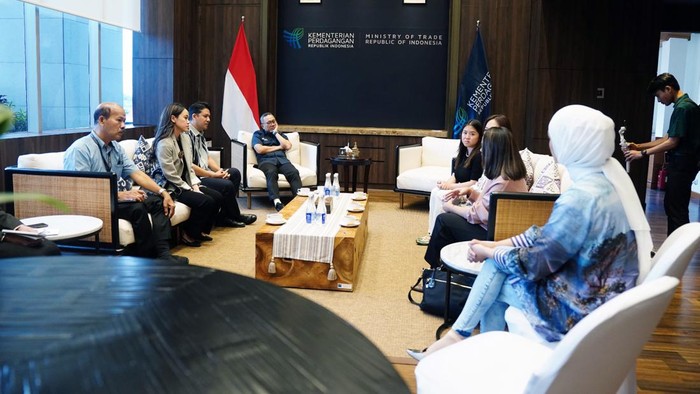 Momen Kemendag Boyong 6 Jenama Fesyen RI ke Paris
