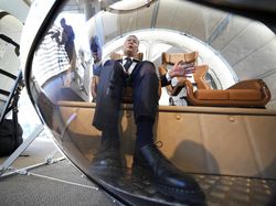 Penampakan Balon Udara Canggih untuk Wisata Ruang Angkasa