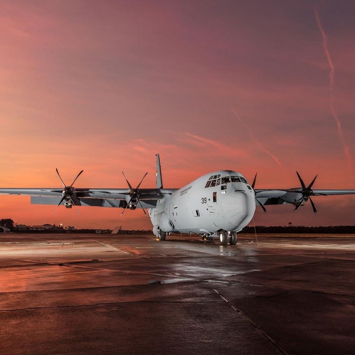 Pesawat Super Hercules C-130J yang diterima TNI AU