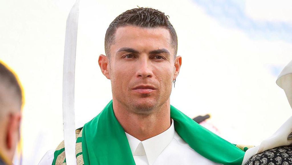 Gandeng Cristiano Ronaldo, Brand Jam Tangan Mewah Buka Butik di Arab Saudi