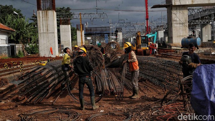 Rampung 2025, Stasiun Manggarai Bakal Layani 2 Juta Penumpang Per Hari Stasiun Manggarai sedang terus dilakukan pengembangan untuk disiapkan menjadi stasiun sentral. Pembangunan keseluruhan ditargetkan rampung pada 2025.