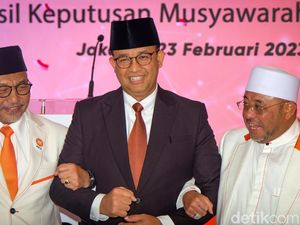 Anies: Visi Misi Imajinasi, Rekam Jejak Kenyataan