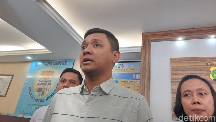 Wakasatreskrim Polres Jakarta Selatan Kompol Henrikus Yossi