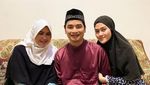 7 Momen Kebersamaan Putra Arifin Ilham dan Ibunya yang Nikah Lagi