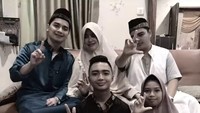 Sayangnya, pernikahan Umi Yuni menjadi kontroversi karena dianggap ditutupi ke pihak keluarga mendiang Ustaz Arifin Ilham. Foto: Instagram