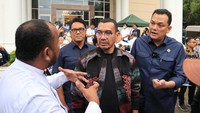 Pemberian bantuan dihadiri dan disaksikan oleh Wakil Ketua Komisi VI DPR RI Martin Manurung, Staf Khusus III Menteri BUMN Arya Sinulingga, Direktur Bisnis IFG Pantro Pander Silitonga, Direktur Bisnis Penjaminan Jamkrindo Henry Panjaitan, Direktur Keuangan Askrindo Liston Simanjuntak, dan Direktur Utama Jasindo Andy Samuel Panggabean di Tarutung, Sumatera Utara, Jumat (24/2/2023).