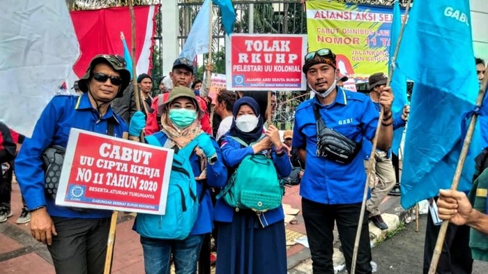 Buruh di Sukabumi.