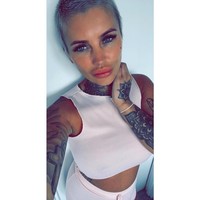 Tak sedikit orang berpendapat, Callie menyia-nyiakannya uang Rp 36 miliaran untuk operasi plastik hingga narkoba. Foto: Facebook Callie Rogers