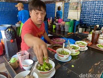 Mencicipi Cita Rasa Coto Makassar Legenda di Pasar Senen