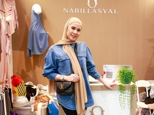 Rehat dari Dunia Hiburan Gegara Hamil, Cynthia Ramlan Ketagihan Bisnis Hijab