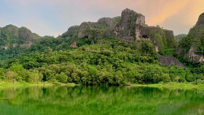 Danau Hijau Bolocci