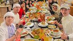 Keseruan Geni Faruk dan Suami saat Makan Bareng Besan