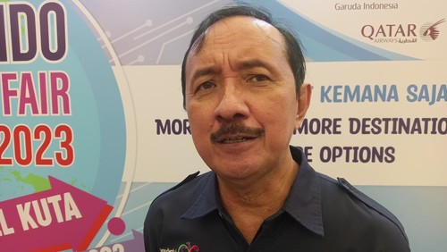 Kepala Dinas Pariwisata Provinsi Bali Tjok Bagus Pemayun menyebut mulai Maret 2023, Xiamen Airlines terbang langsung dari China ke Bali setiap hari.