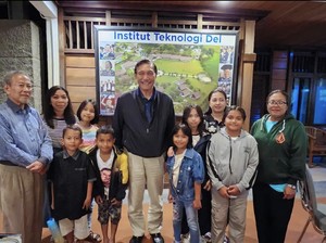 Luhut Fasilitasi Nono dkk Berlatih ke Olimpiade Matematika Asia di Kampusnya