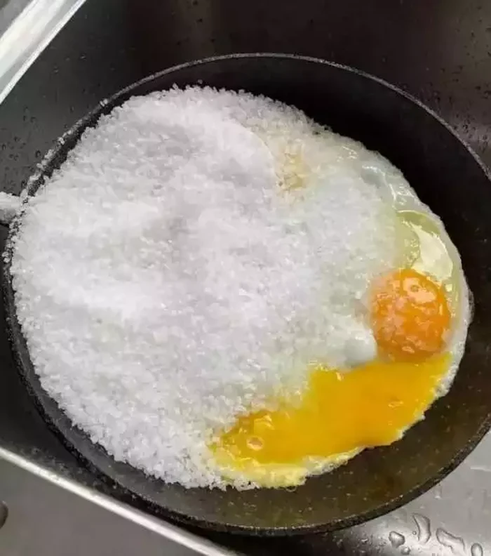 Masakan nyeleneh Nyeleneh! Ini 10 Penampakan Wajan Netizen yang Baru Belajar Masak