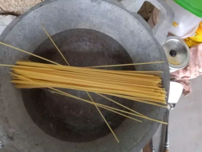 Masakan nyeleneh Nyeleneh! Ini 10 Penampakan Wajan Netizen yang Baru Belajar Masak