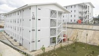 Kementerian PUPR telah membangun 22 tower hunian pekerja konstruksi di IKN Nusantara yang dapat menampung sebanyak 16.000 tenaga kerja konstruksi.