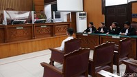 Irfan divonis 10 bulan penjara karena terlibat perusakan CCTV yang membuat terhalanginya penyidikan kasus pembunuhan Brigadir N Yosua Hutabarat.
