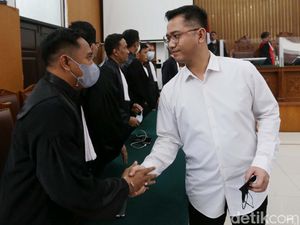 Dissenting Opinion, Hakim Ari Nilai AKP Irfan Harus Dibebaskan