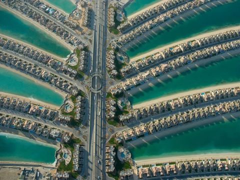 Bagian tengah dari Palm Jumeirah.