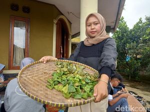 Menengok Rumah Produksi Papais Cisaat Subang yang Terkenal