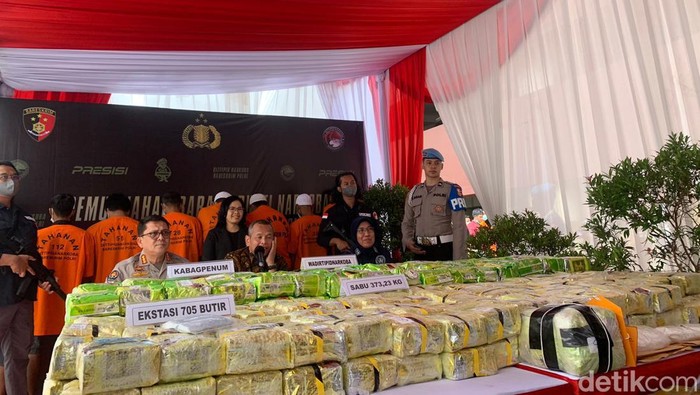 Pemusnahan narkotika hasil pengungkapan dari delapan kasus narkotika