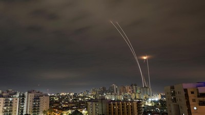 Perang Roket Gaza-Israel di Pagi Hari