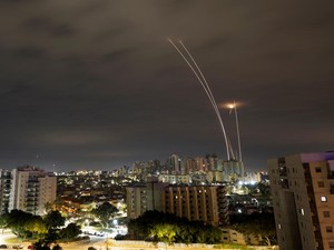 Balas Serangan Roket, Jet Tempur Israel Gempur Gaza