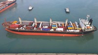 Pelabuhan Yantai juga tetap menjadi pelabuhan terbesar dalam perdagangan China dengan Afrika.