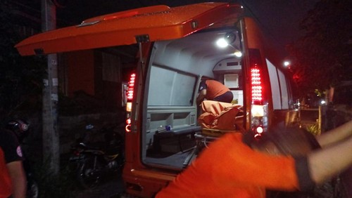 Pria asal Malang, Jawa Timur, meninggal hingga membusuk di kos-kosan di Denpasar. Ia diduga sakit.