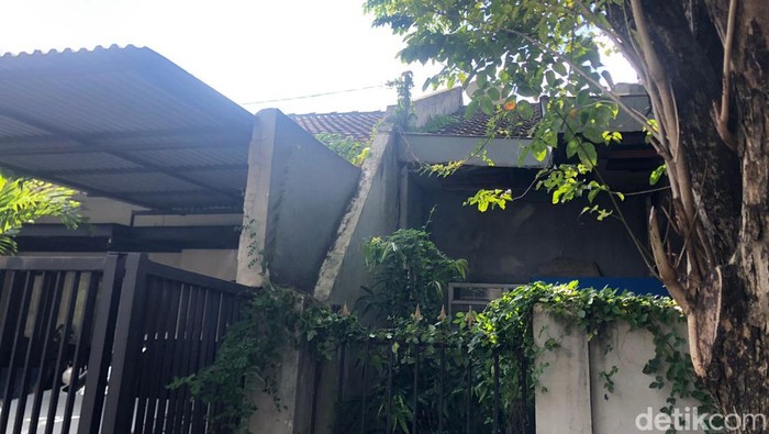 Sosok misterisu Kutisari Surabaya