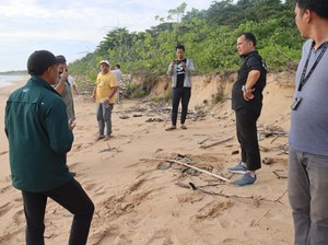 Kementerian Turun ke Nias Utara, Cek Laut yang Tercemar Tumpahan Aspal