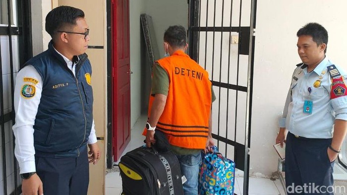 WN Malaysia dideportasi dari Dumai, Riau.
