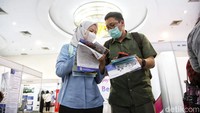 Bursa kerja ini diikuti puluhan perusahaan nasional dan multinasional dari beragam industri. Lowongan pekerjaan yang tersedia pun beragam mulai entry level hingga middle level. Event ini pun terbuka untuk umum mulai dari SMA/K hingga S1/S2 semua jurusan.