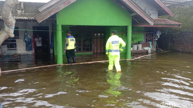 Kondisi banjir di Desa Payaman Kecamatan Mejobo, Sabtu (25/2/2023).
