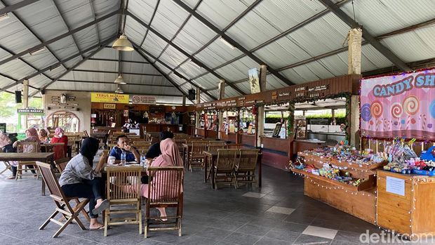 De Ranch Lembang, tempat wisata yang seru untuk berlibur.