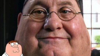 Peter Griffin dari Family Guy. Foto: (Bored Panda).