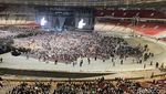 View Panggung Konser Raisa dari Tribun Stadion Utama GBK